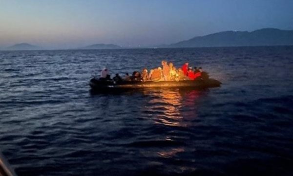 Akdeniz'in ortasında mahsur kaldılar: 8 ölü