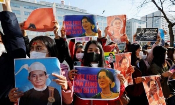 Myanmar'da askeri konseyin çok partili seçim düzenleme vaadi