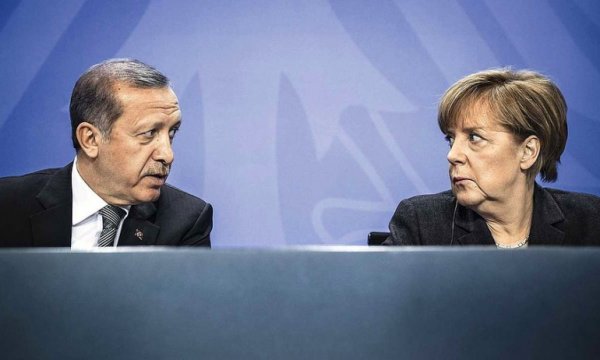 Erdoğan ile Merkel arasında 'Afganistan' görüşmesi