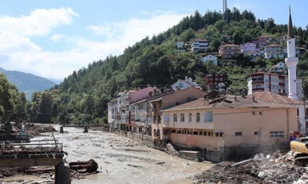 Karadeniz'deki sellerde son bilanço: 81 can kaybı, 16 kayıp