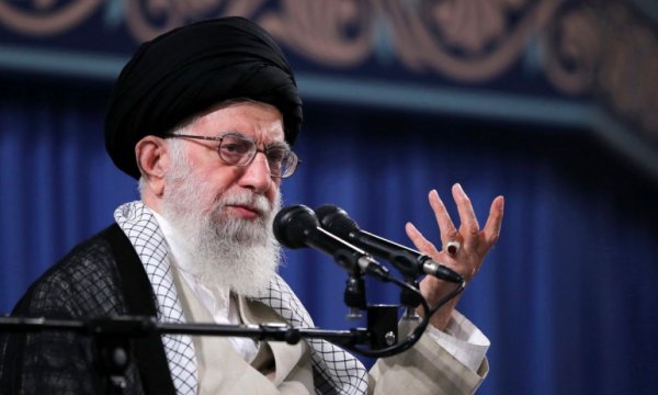 İslam İnkılabı Rehberi Hamanei; ABD'de başkanlar değişti, talepler değişmedi