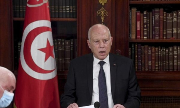 Kays Said, aldığı istisnai kararların süresini uzattı