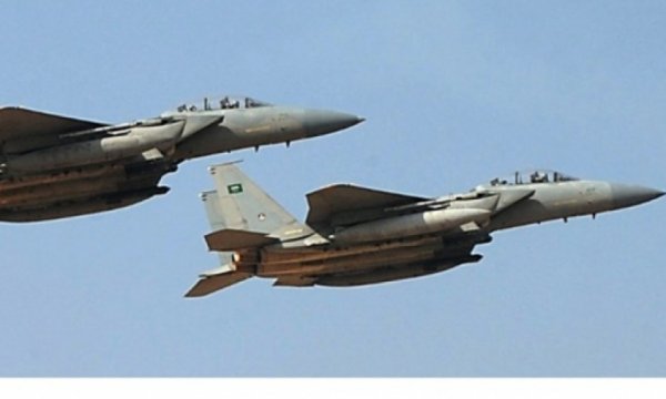 Suud Rejimi Yemen'de Sınır Kasabalarını Bombaladı
