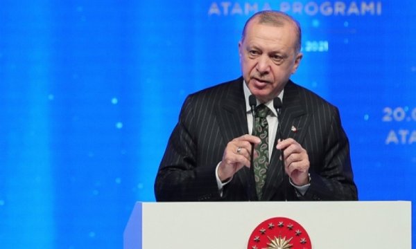 Cumhurbaşkanı Erdoğan 20 bin öğretmen atadı