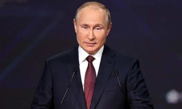 Putin: Afganistan’ın inşasında harcamaların çoğunu ABD ve NATO ülkeleri üstlenmeli