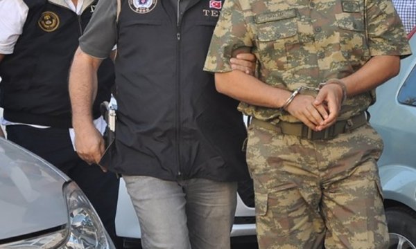 Ankara'da FETÖ operasyonu: 27'si asker 51 kişiye gözaltı kararı