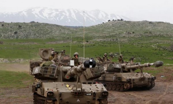 Suriye, İsrail'e karşı Golan Tepeleri'nin kontrolünü kısmi ele geçirmenin eşiğinde 
