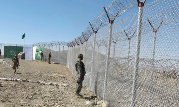 Afganistan ile Pakistan arasındaki sınır gerilimi büyüyor