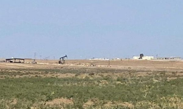 Amerika Suriye’den çaldığı petrol için rafineri kurdu