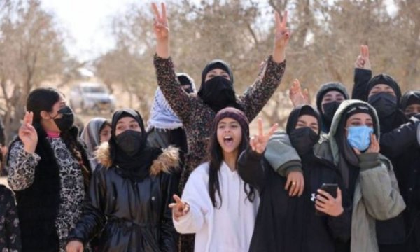 Siyonistler çocuklara suçlu muamelesi yapıyor