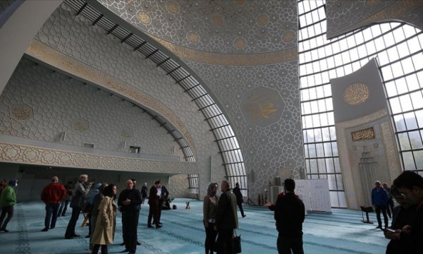 Almanya'daki camilerde 'Açık Kapı Günü' etkinliği düzenleniyor