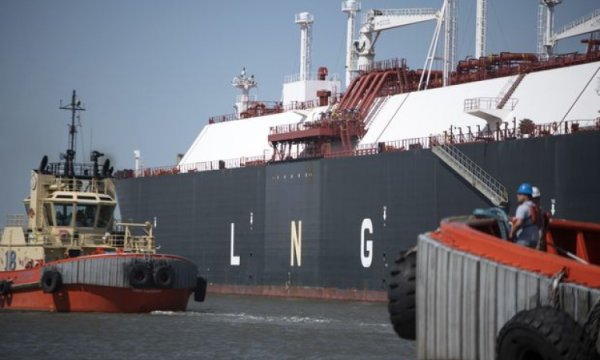 WSJ: Çin, ABD'den Avrupa'ya LNG sevkiyatına aracılık ederek yüz milyonlarca dolar kazanıyor