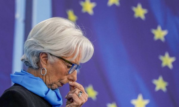 Avrupa Merkez Bankası (ECB) politika faizlerini 75 baz puan arttırdı