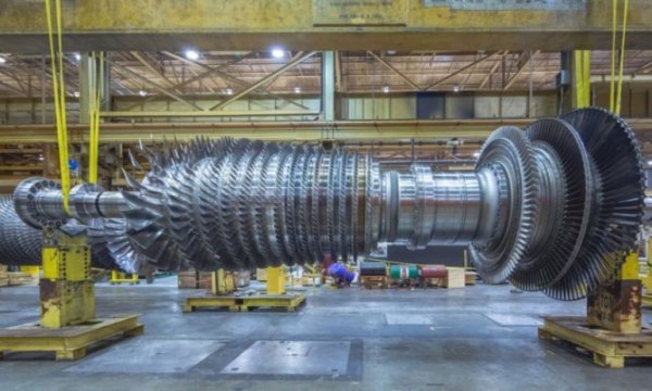 İran'ın teknoloji ihracatı devam ediyor: Rusya'ya 40 doğalgaz türbini ihraç edecek