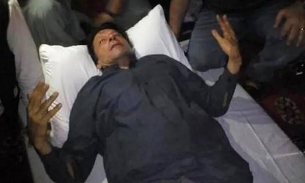 Pakistan'da İmran Han'ın partisi, ülke genelinde protesto kararı aldı