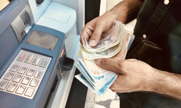 2023 Memur ve emeklinin zamlı maaşları tek tek hesaplandı!