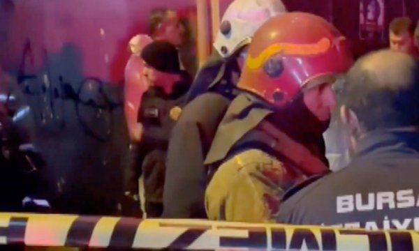 Bursa'da Suriyeli ailenin evinde çıkan yangında 8'i çocuk 9 kişi öldü