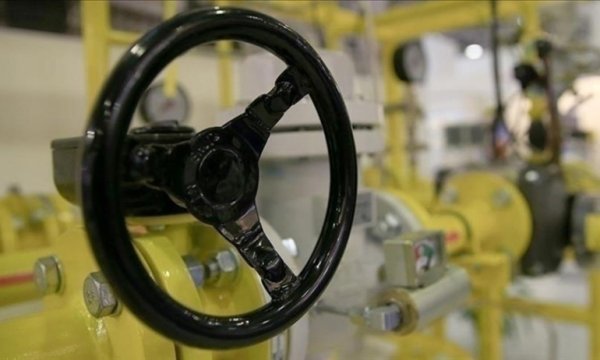 İran, Rusya'yla yaklaşık 4 milyar dolarlık doğal gaz anlaşması imzaladı
