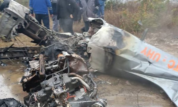 Bursa'da eğitim uçağı düştü; 2 kişi hayatını kaybetti
