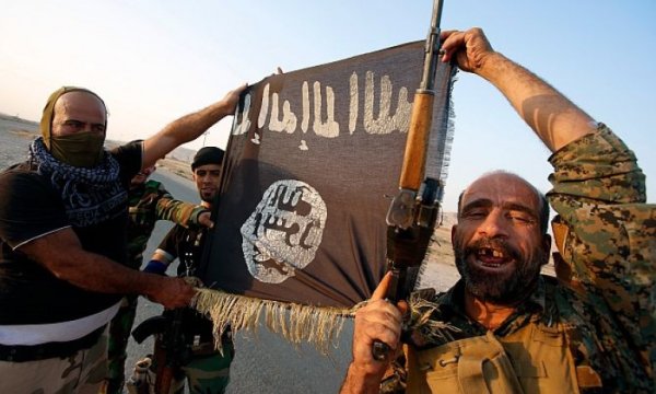 IŞİD karıştı... İngiliz gazeteleri Türkiye medyasının haberini hatırlattı