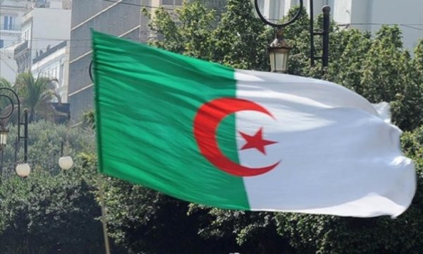 Cezayir tarihinin en büyük bütçesi onaylandı