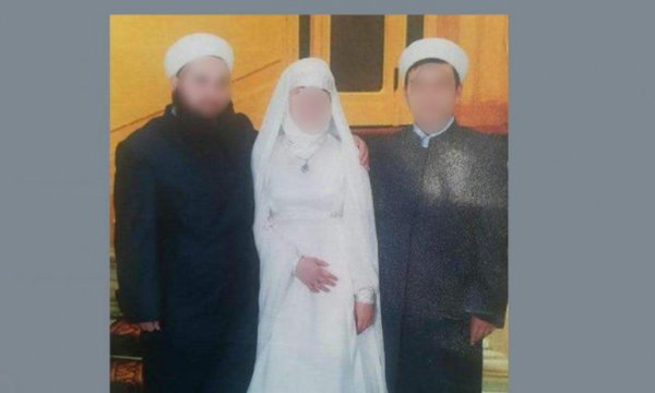 6 yaşında evlendirildi iddialarına yanıt: "Bir de bizi dinleyin ne olur..." 