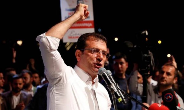 İBB Başkanı Ekrem İmamoğlu'na 2 yıl 7 ay 15 gün hapis cezası verildi
