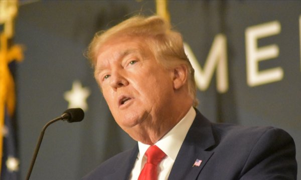 Trump'ın 'önemli açıklama' diye ilk duyurduğu dijital ticari kartların satışı tükendi