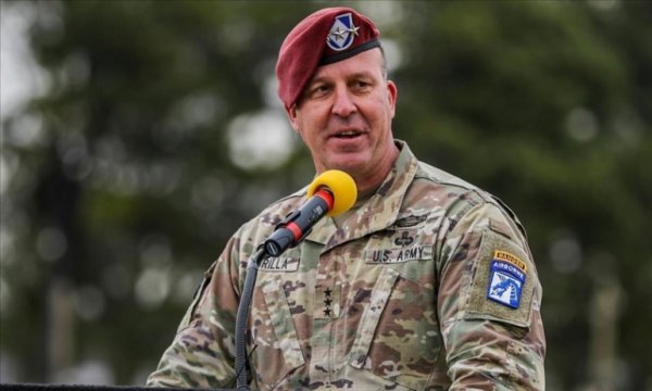 Centcom komutanı: İranlılar gelişmiş insansız hava araçları yapıyor