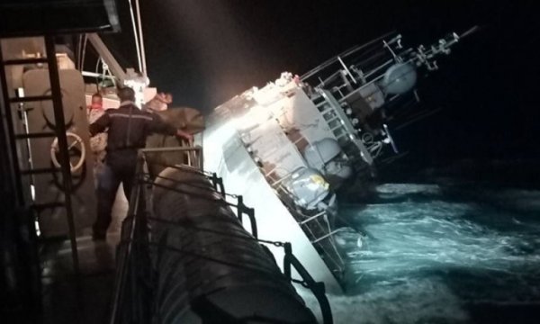 Tayland'da savaş gemisi battı: 28 asker kayıp