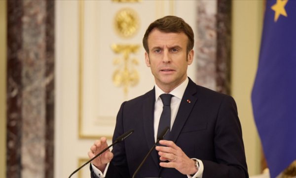 Macron'dan sömürgeci refleksi: Müslüman karşıtı İslam projesi