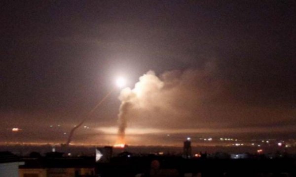 Irkçı rejim İsrail, Suriye'nin güneyine füze saldırısı düzenledi