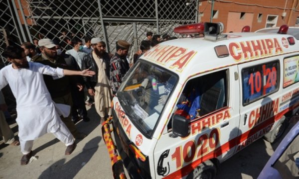 Pakistan'daki cami saldırısında ölü sayısı 63'e yükseldi
