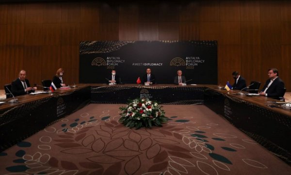 Rusya ve Ukrayna'dan Antalya zirvesi (Lavrov ve Kuleba görüşmesi bitti)
