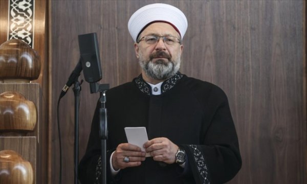 Diyanet İşleri Başkanı Erbaş: Camilerimizi gençlerle çocuklarla derslerle donatmaya çalışacağız