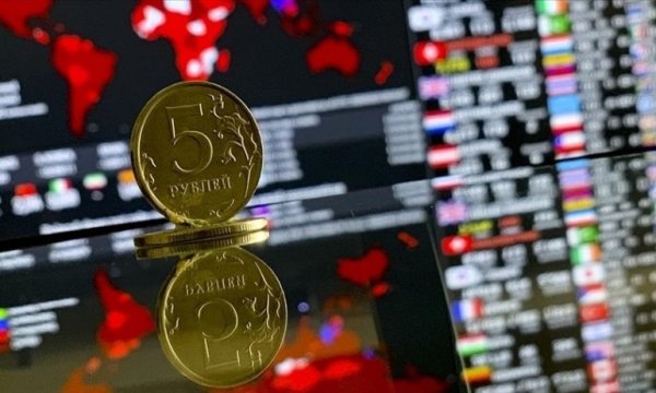 Tekrar açılan Moskova Borsası ilk işlem gününü yükselişle tamamladı