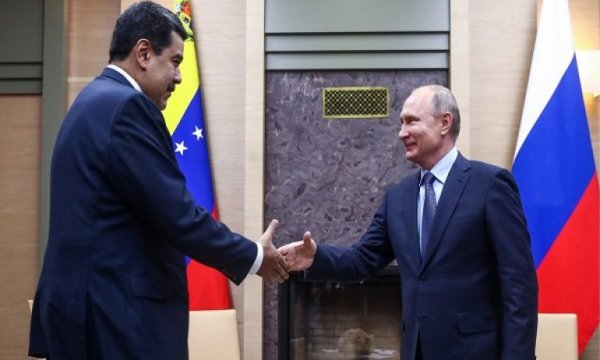 Biden, Venezela petrolü ithalatıyla Putin ile Maduro’nun arasını bozmak istiyor