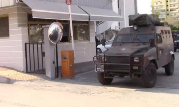 "Mersin'deki IŞİD operasyonunda 2 canlı bomba yakalandı"