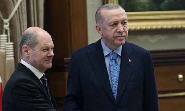 Bizi kıskanıyordu halkına böyle destek oldu! Toplu taşıma ücreti... 