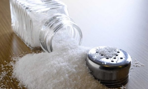 Günde 6 gramı geçen tuz tüketimi hipertansiyon kaynaklı böbrek yetmezliği yapıyor