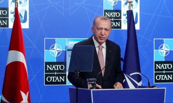 The Guardian: Erdoğan'ın İsveç'e NATO tepkisi seçime hazırlık