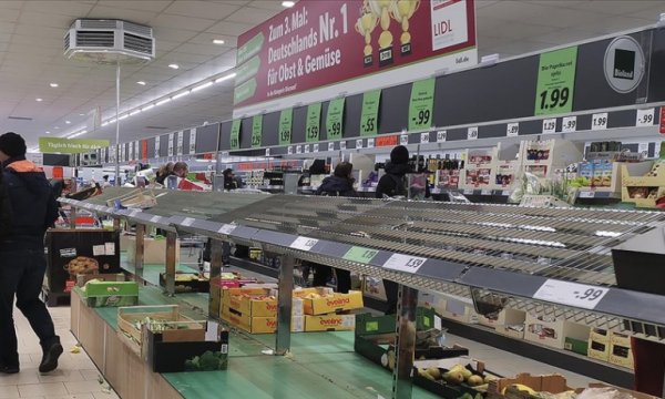 Artan gıda fiyatları AB'de doğuda yaşayan insanları daha çok etkiliyor