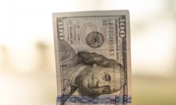 Dolar/TL 16,40 lirayı aştı