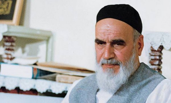 Merhum İmam Humeynî’den gençlere öğütler