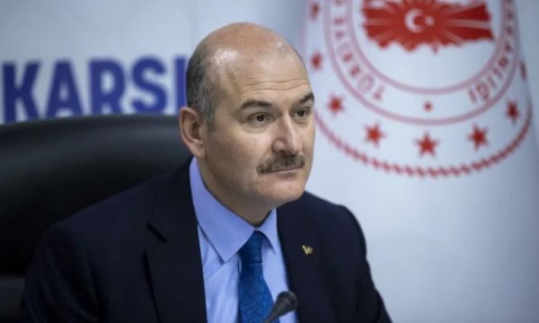 Soylu: Taksiciler yabancıların seyahat belgelerini kontrol edecek