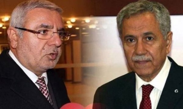 'Kral çıplak' gerilimi dinmedi: Cumhurbaşkanlığı da topa girdi Arınç cevap verdi