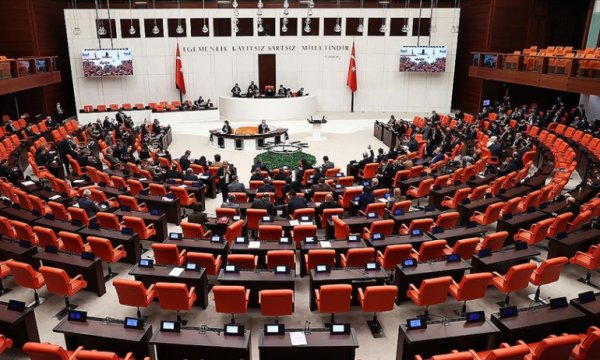 6.Yargı paketi TBMM Genel Kurulunda kabul edildi 