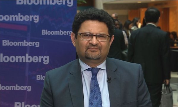 "Pakistan iflastan kurtuldu"