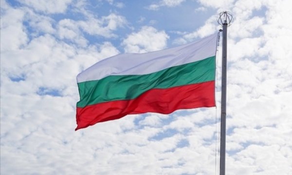 Bulgaristan 70 Rus diplomatı geri gönderiyor