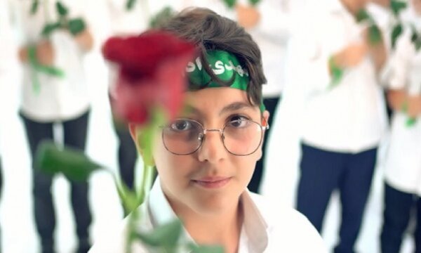 "Selam Fermande" Türkçe ezgisinin klibi yayınlandı